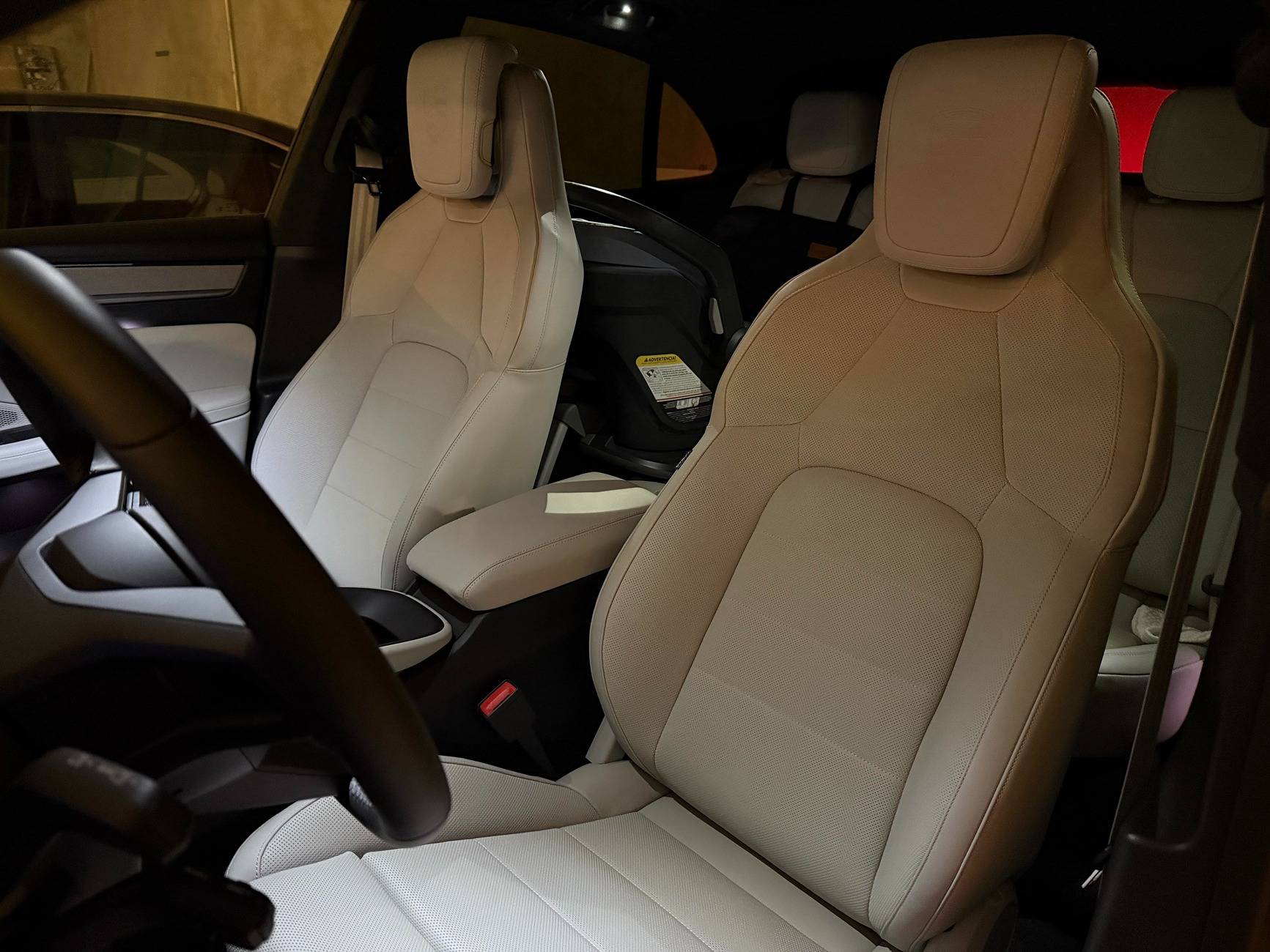 Electric Macan EV Brand New 2025 Macan EV 4S Lease Transfer IMG_0005