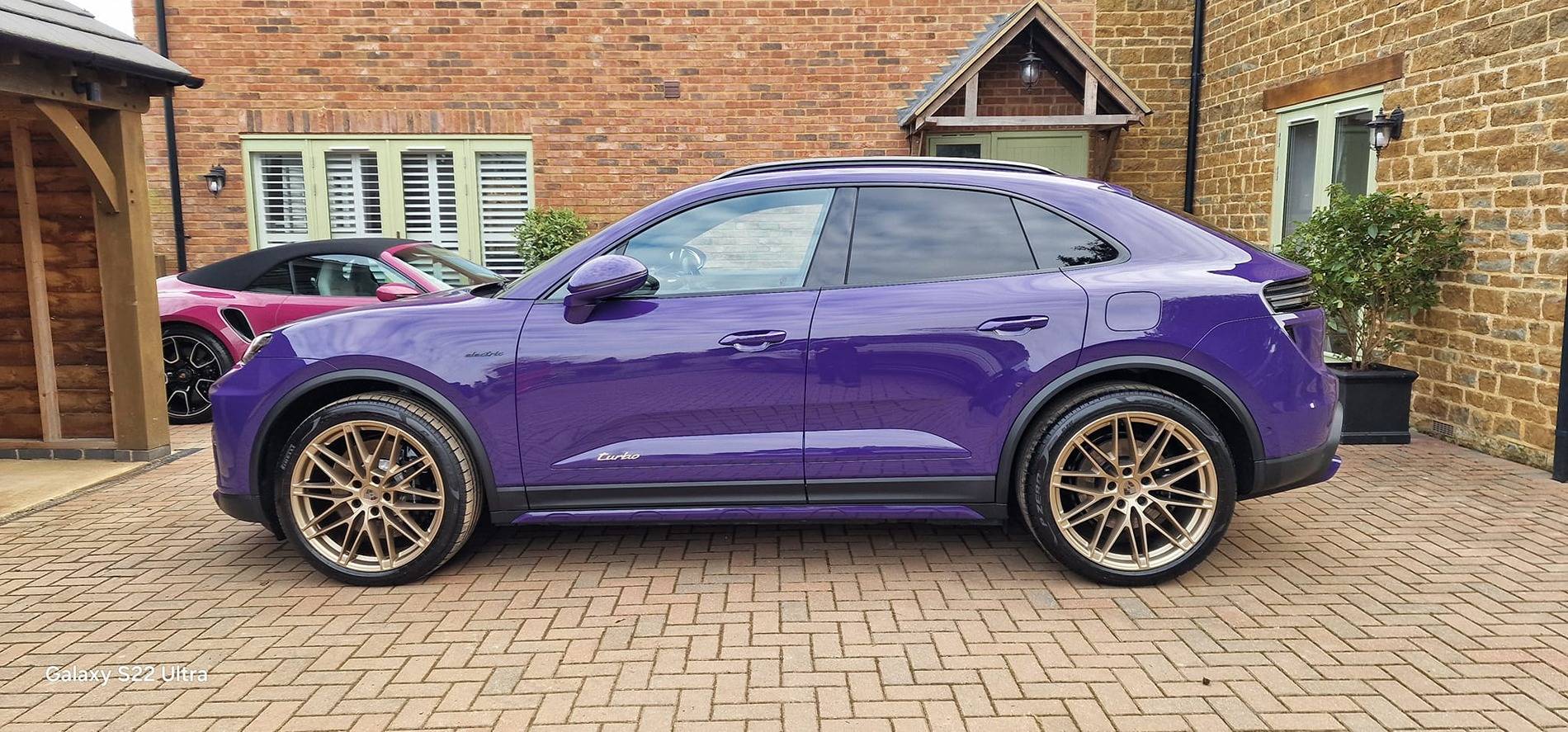 Electric Macan EV Ultraviolet PTS Macan Turbo EV Electric Ultraviolet PTS Macan Turbo EV Eletric 14