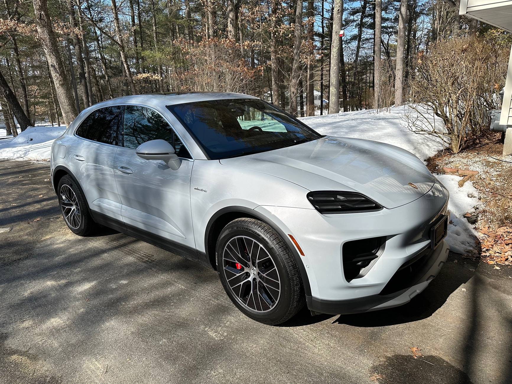 Electric Macan EV Random daily Macan EV photos - post yours! 🤳 IMG_0103