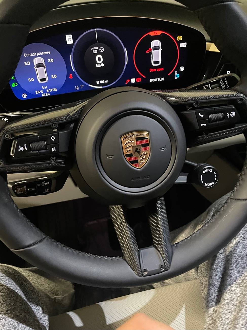 Electric Macan EV New delivery 2025 4S IMG_3414