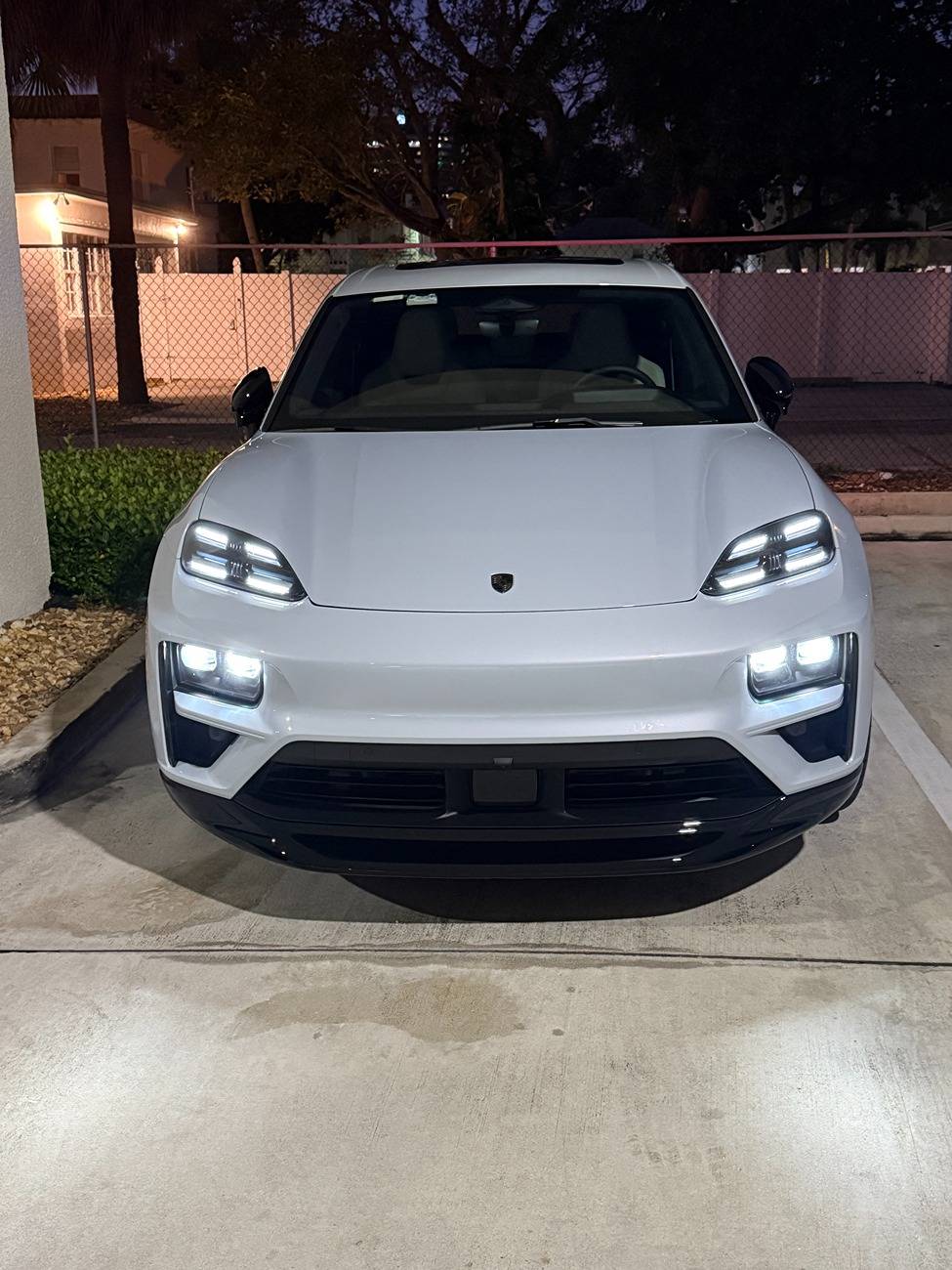 Electric Macan EV New Delivery Turbo - Ice Gray IMG_5396.JPG