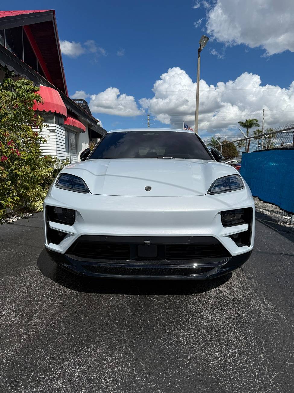 Electric Macan EV New Delivery Turbo - Ice Gray IMG_5405.JPG