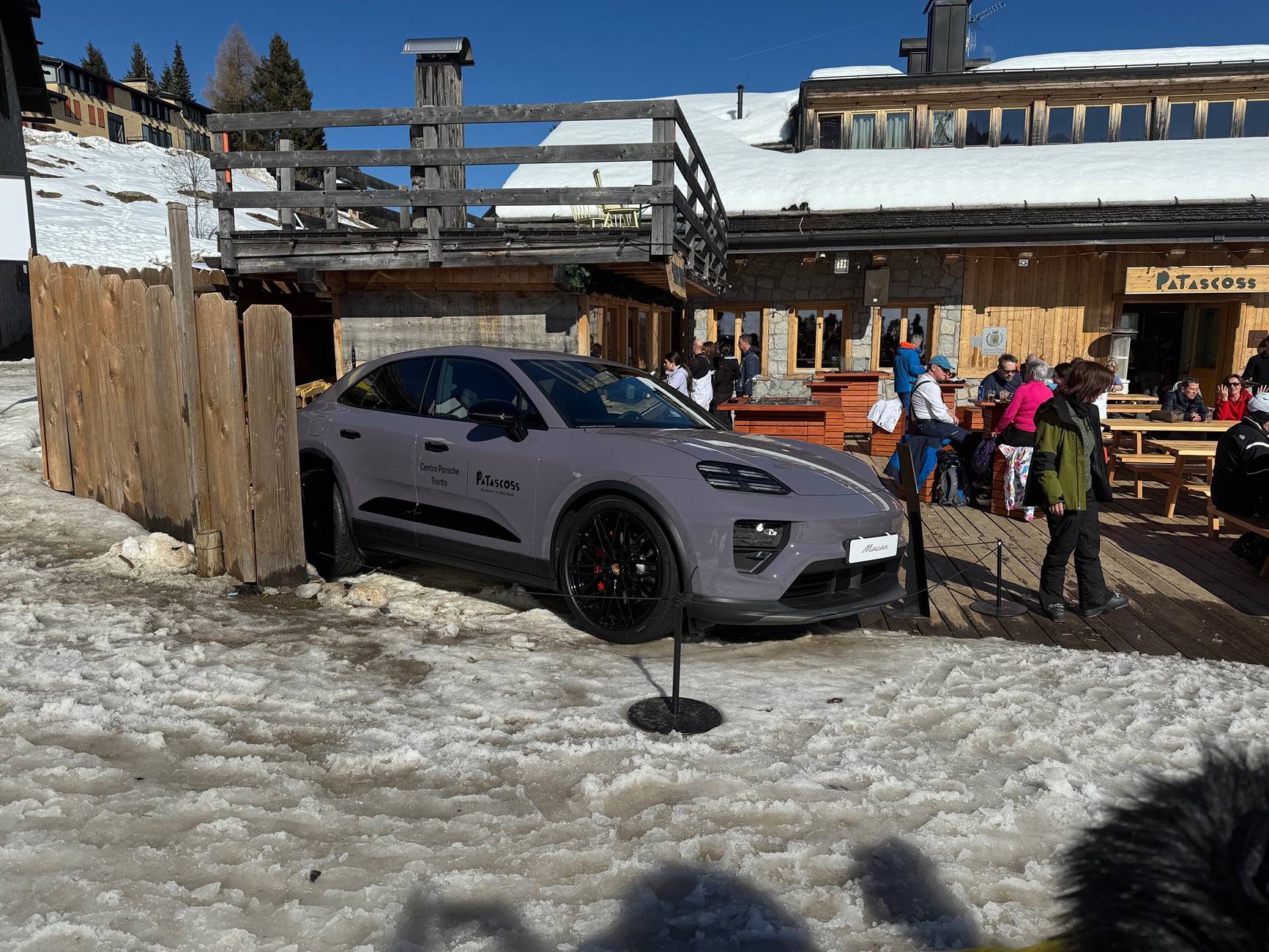 Electric Macan EV Random daily Macan EV photos - post yours! 🤳 IMG_3566