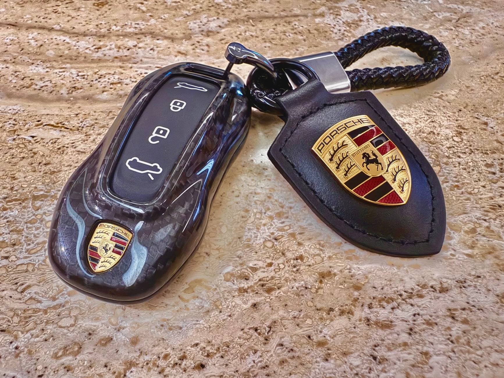 Electric Macan EV Macan EV Key Fob - photos IMG_4581
