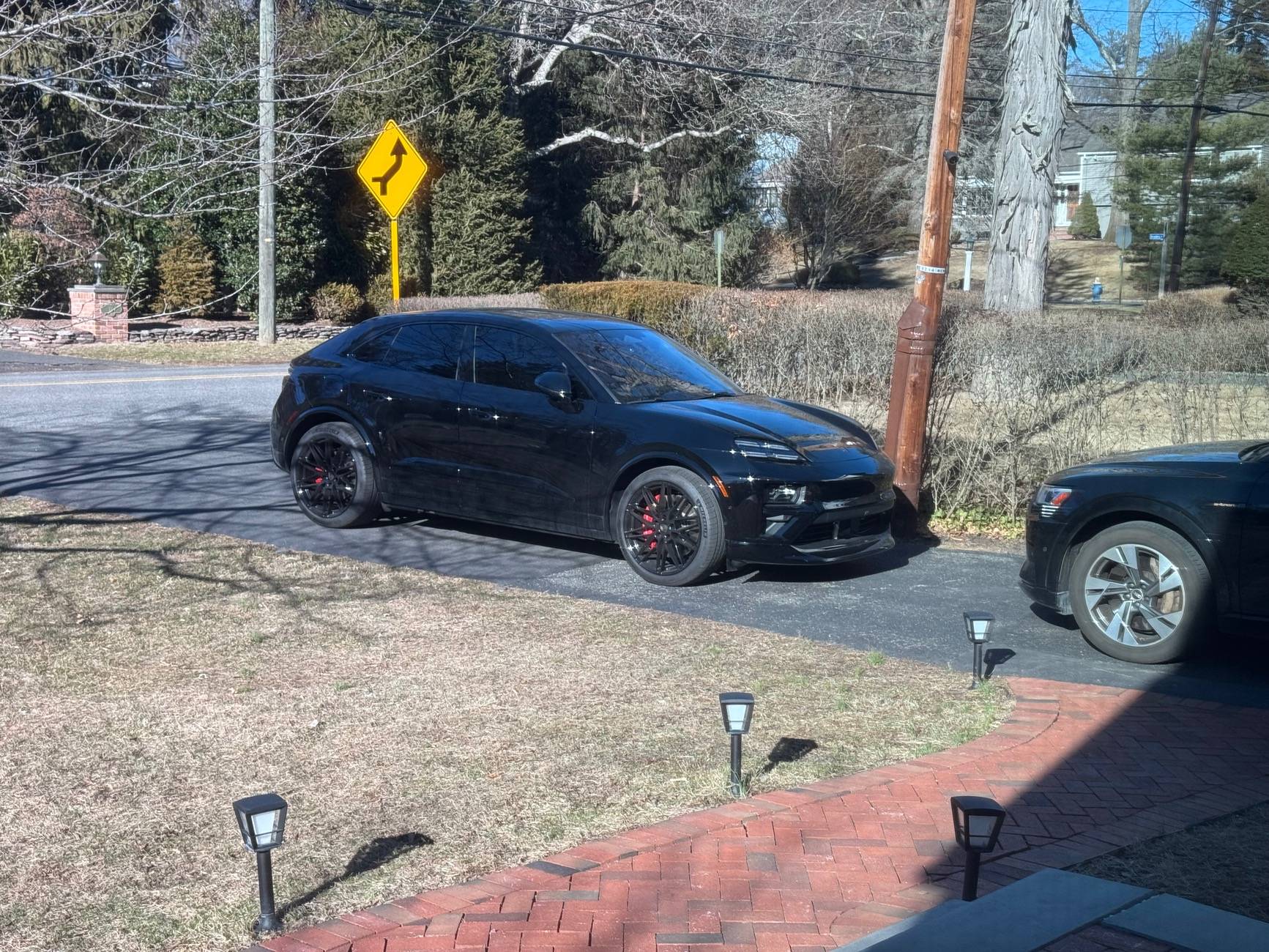 Electric Macan EV BLACK & JET BLACK METALLIC Macan EV Photos Thread IMG_8614