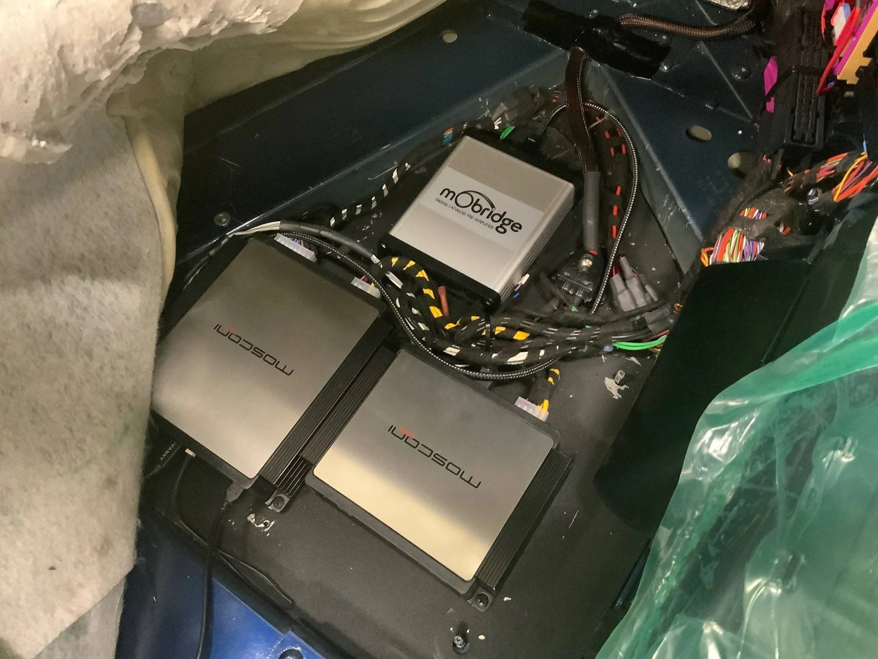 Electric Macan EV Sound system Macan EV standard, bose, burmester IMG_7611