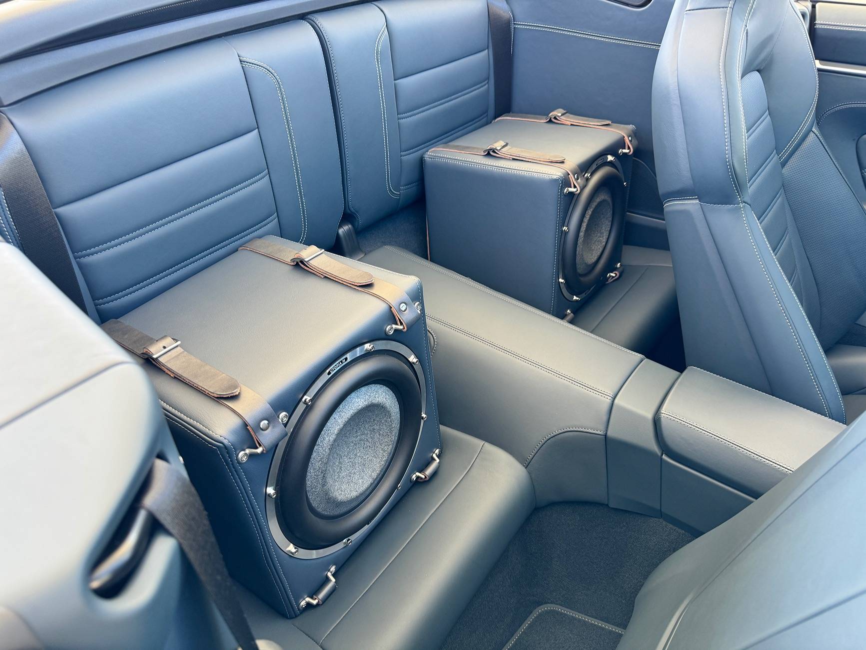 Electric Macan EV Sound system Macan EV standard, bose, burmester IMG_3744