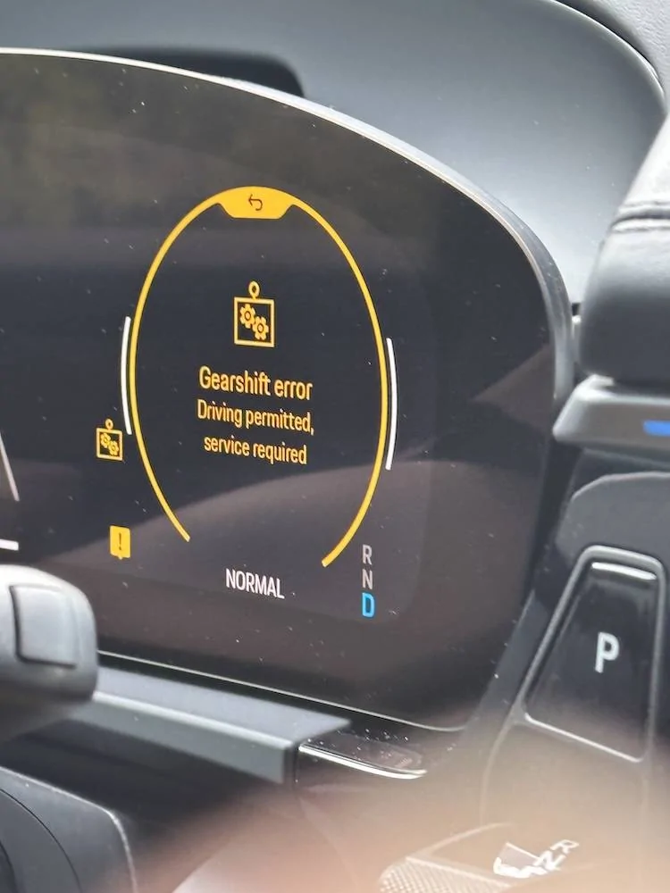 Electric Macan EV "Transmission" "Gearshift" error IMG_8394