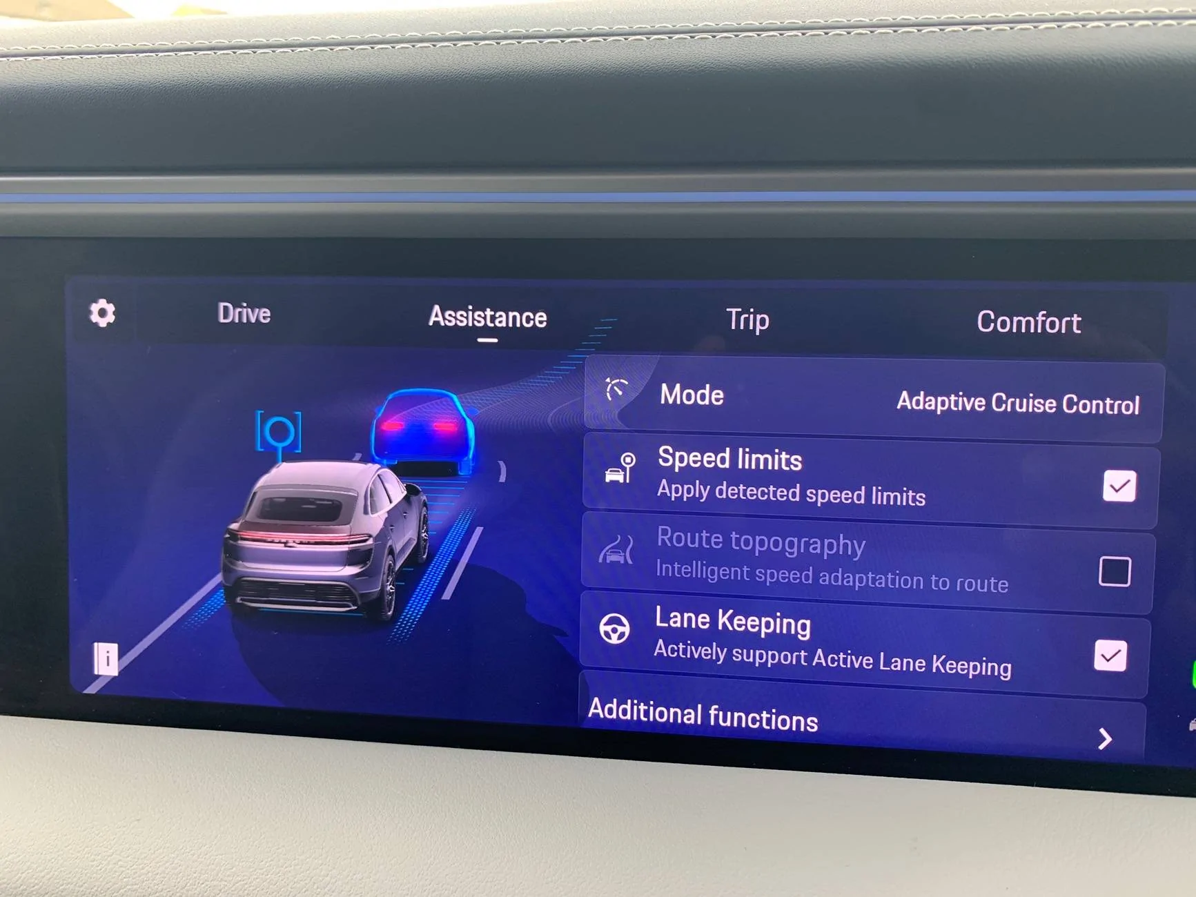 Electric Macan EV Innodrive in UK, auto speed? IMG_6357
