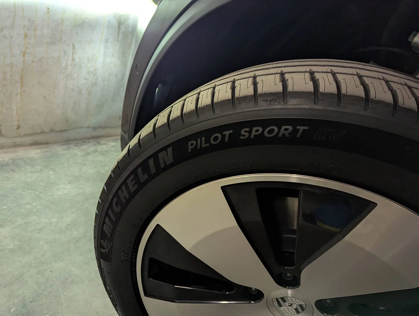 Electric Macan EV Short review Base Macan RWD updated PXL_20250320_154940686