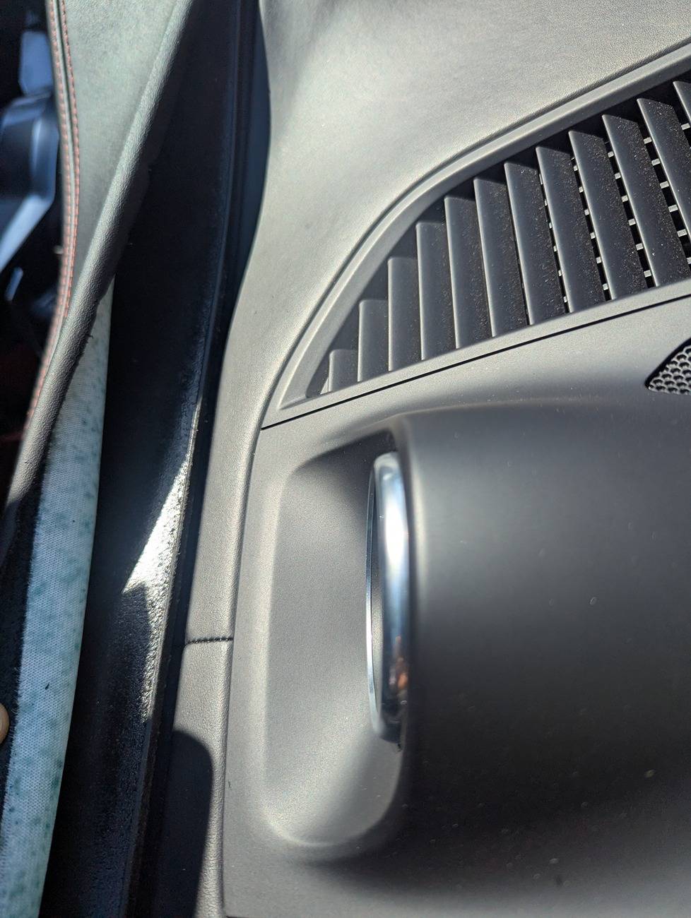 Electric Macan EV Extremely hot weather and Macan 4s PXL_20250413_151314761.MP