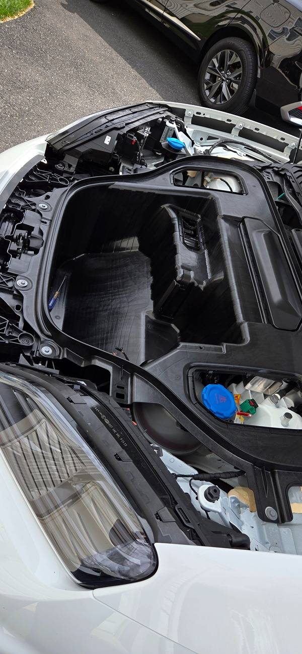 Electric Macan EV Documents needed to assembly / Disassembly. 20250418_133637