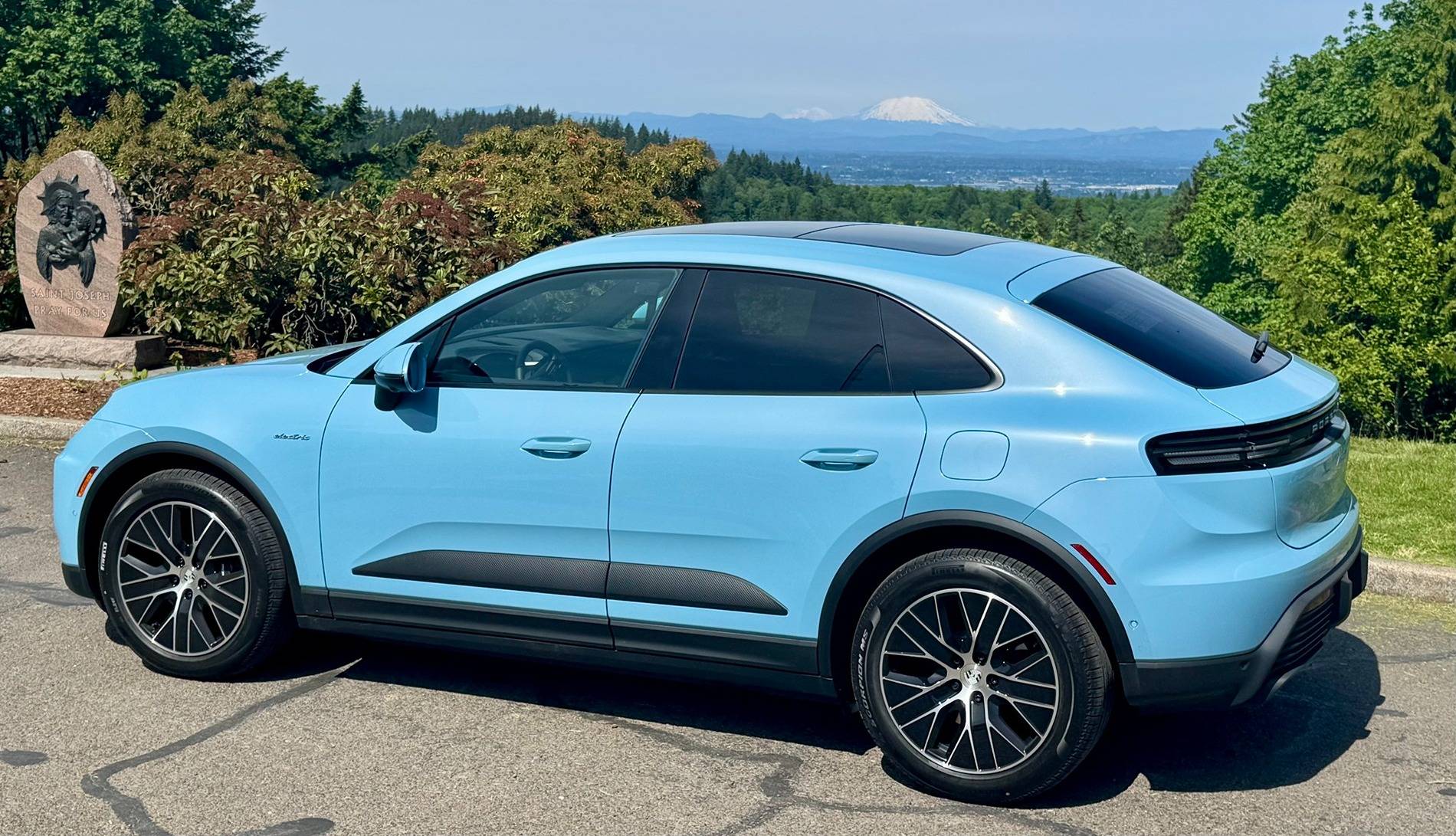 Electric Macan EV Random daily Macan EV photos - post yours! 🤳 496346352_1196846568802190_7084612125734951770_n