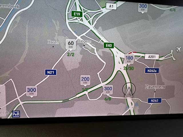 Electric Macan EV Intermittent Connectivity Issues with Macan EV Turbo – Anyone Else Experiencing This? IMG_3149