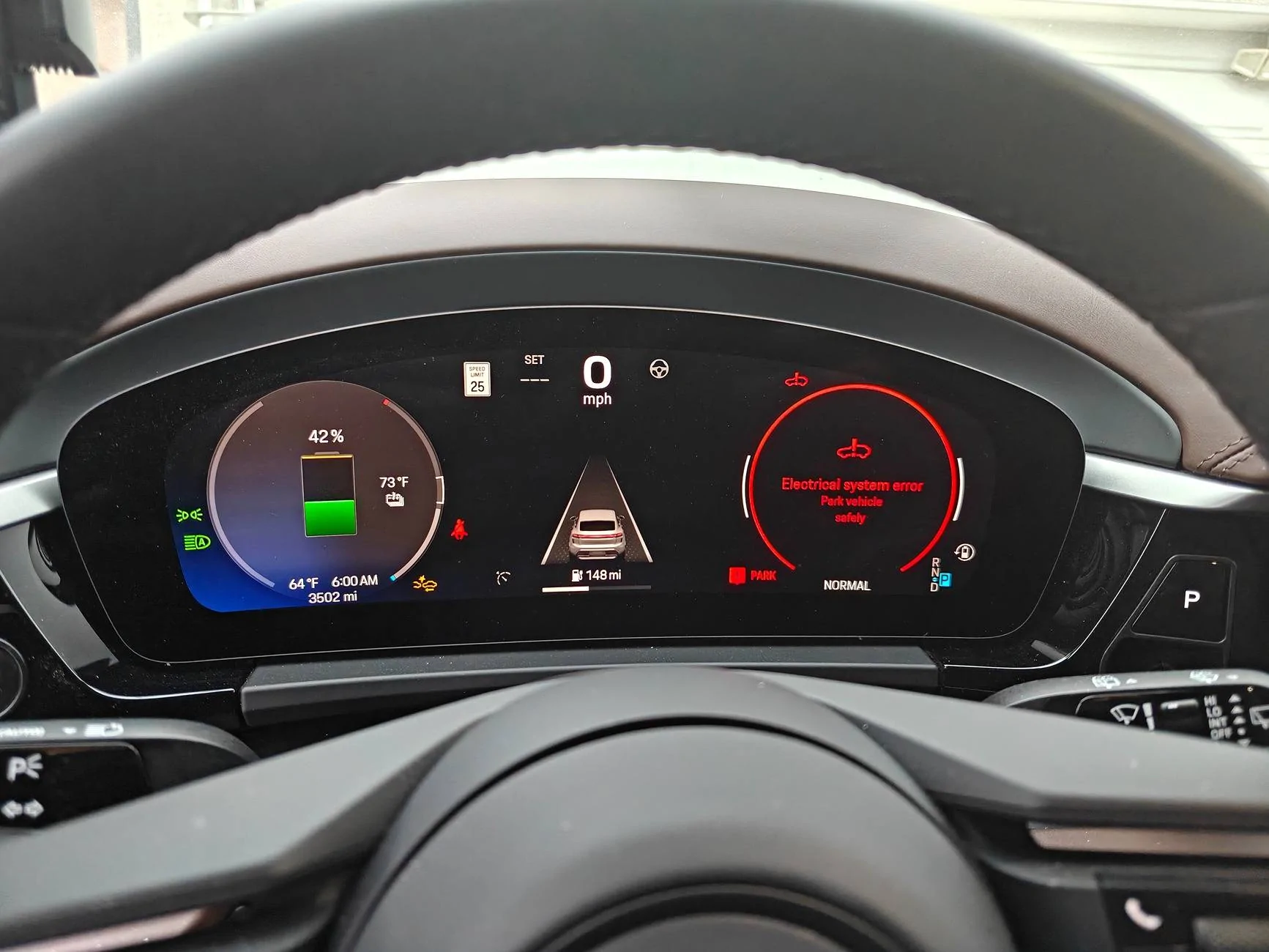 Electric Macan EV Experienced Red Circle of Death this morning... 1000031168