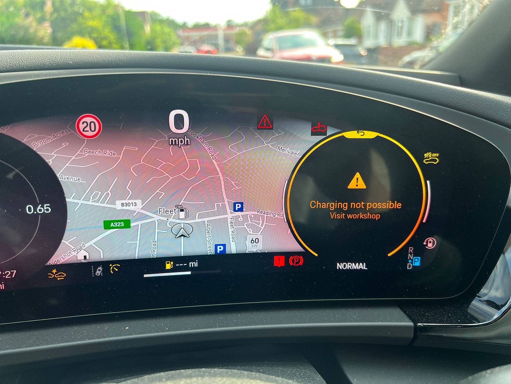 Electric Macan EV 4S Dead- multiple warning lights 7a1089f3-845f-497b-a760-154fc92d21fd