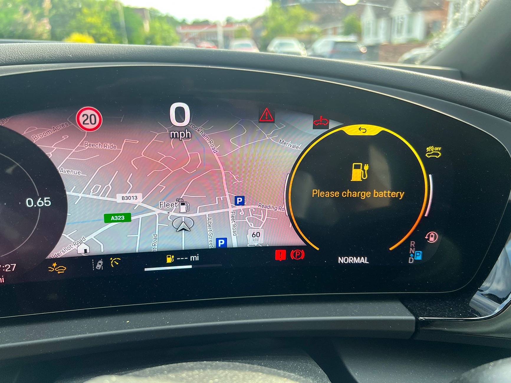 Electric Macan EV 4S Dead- multiple warning lights be4ffb2d-9329-435a-88d9-dabefac76f58
