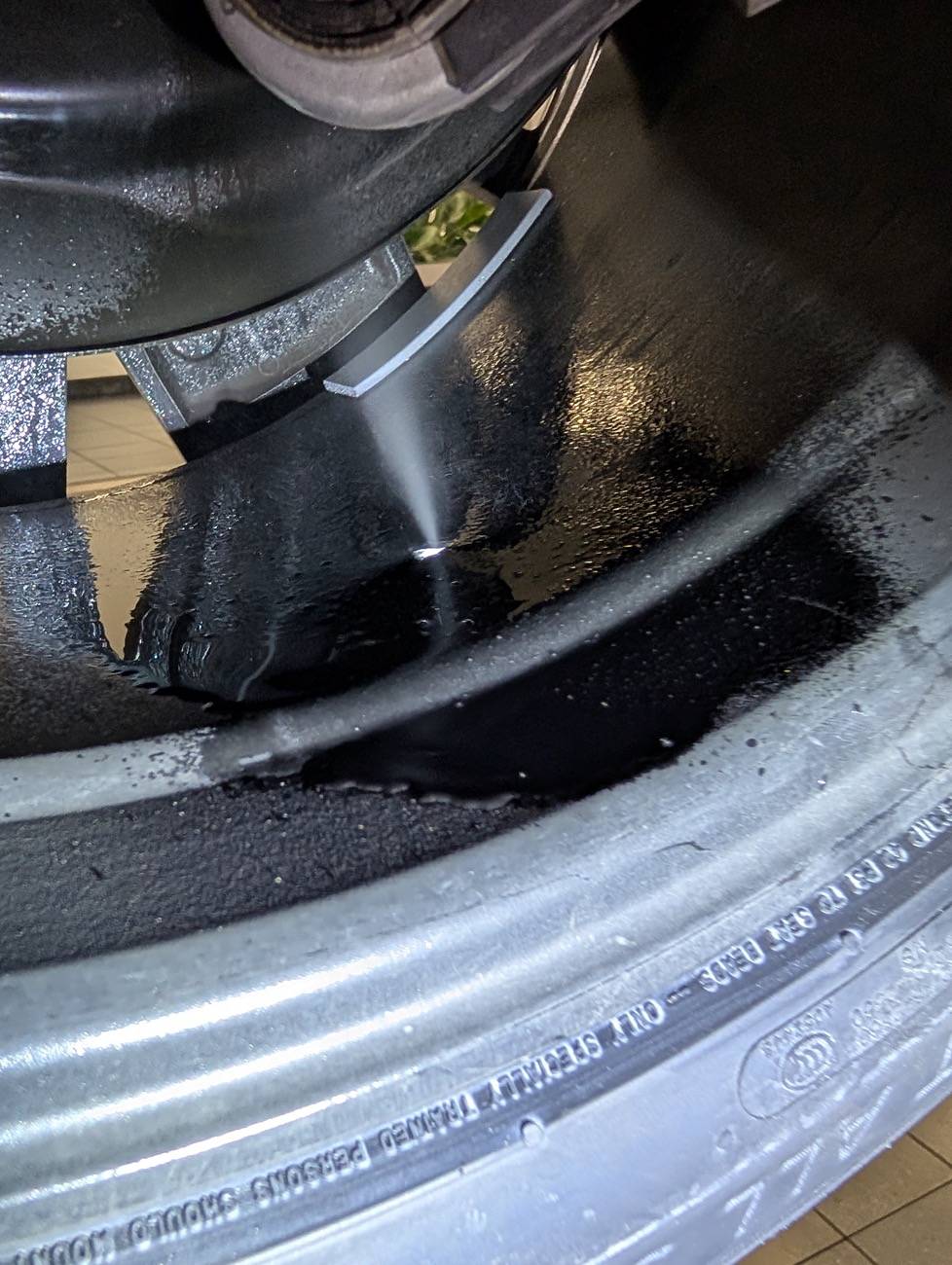 Electric Macan EV Flatted! Michelin Pilot 21 - rear driver's side IMG_8173