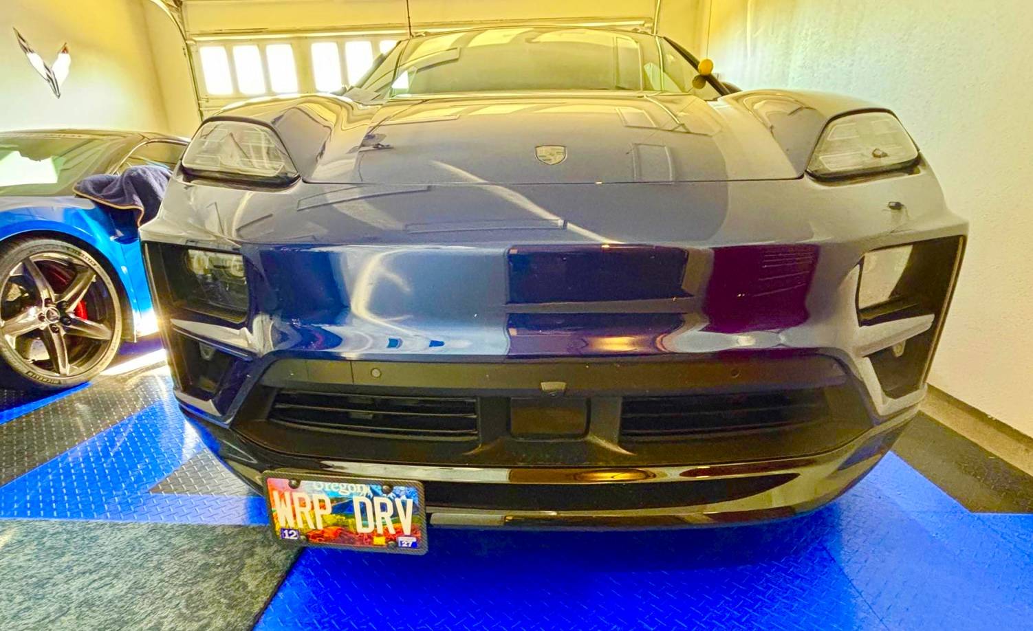 Electric Macan EV Front license plate pics (U.S.) IMG_1585