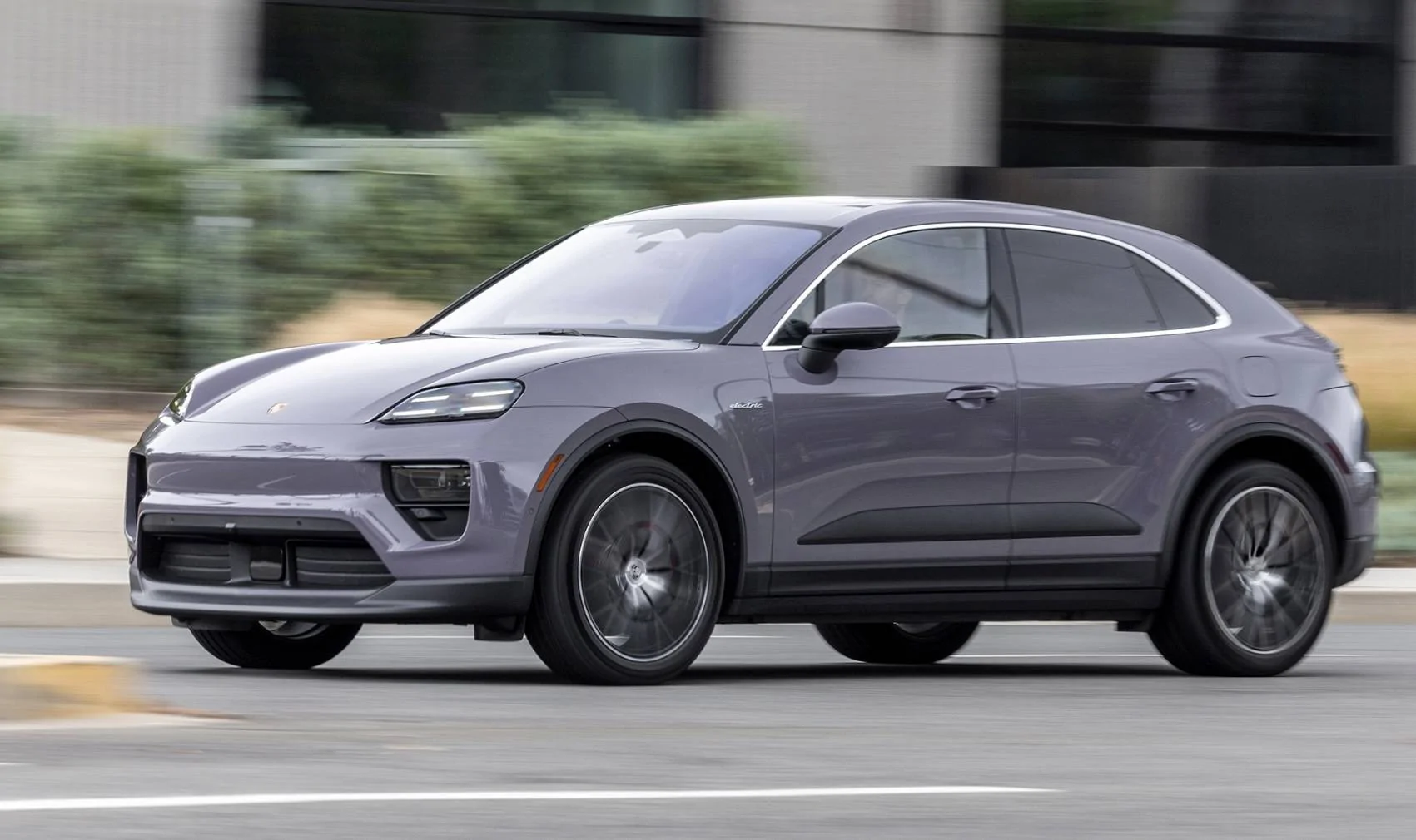 Electric Macan EV Motor Trend Review 4S “Hot Hatch For GrownUps” IMG_2235