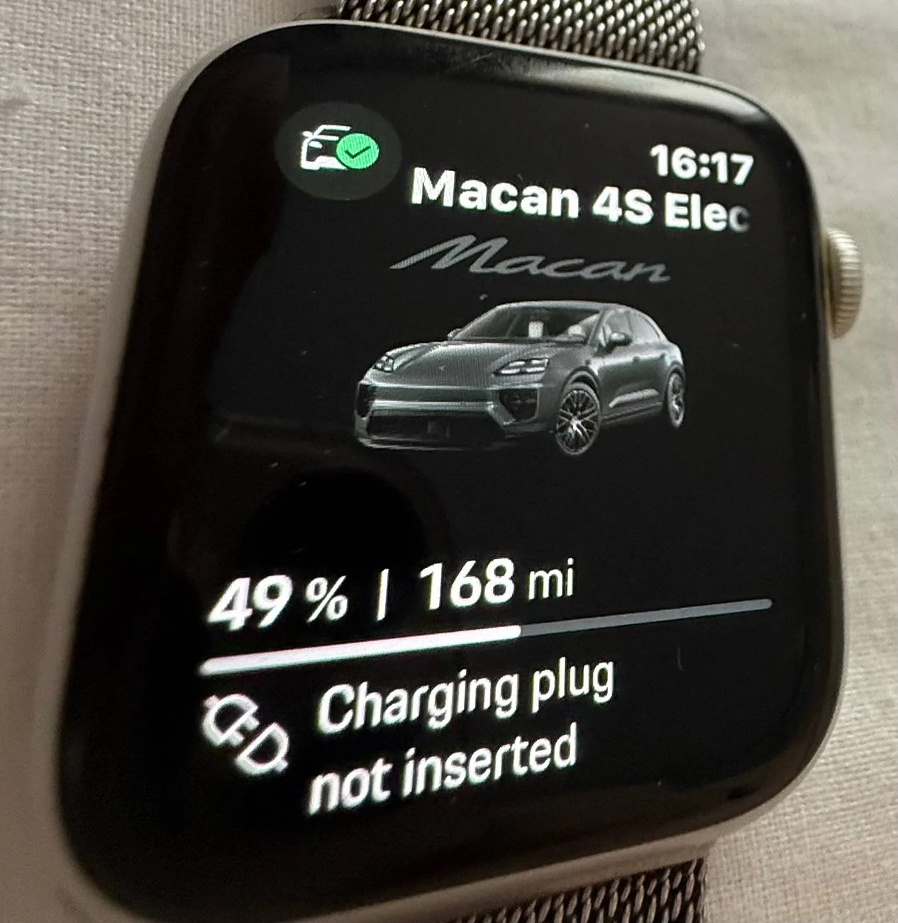 Electric Macan EV New app features? 1751555960552-h7