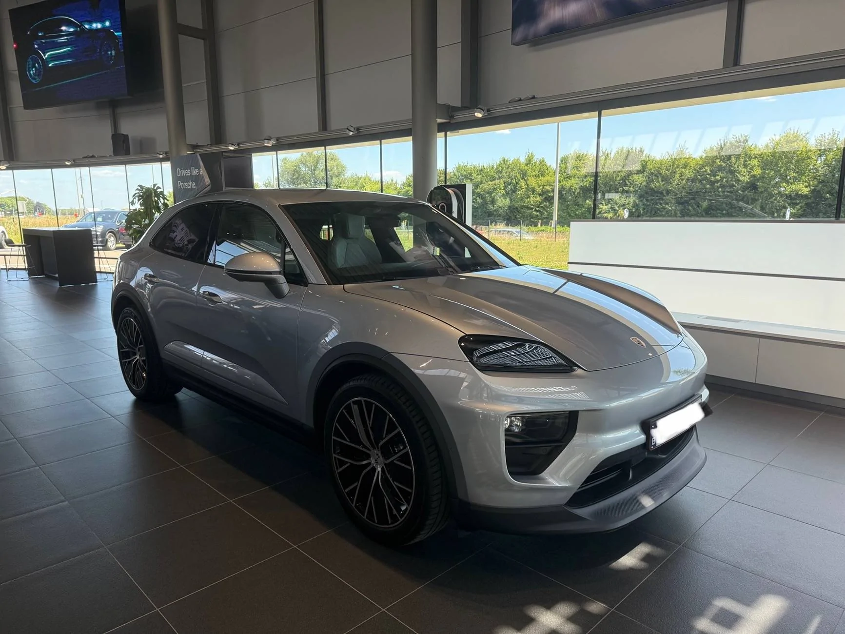 Electric Macan EV Delivery day IMG_3188
