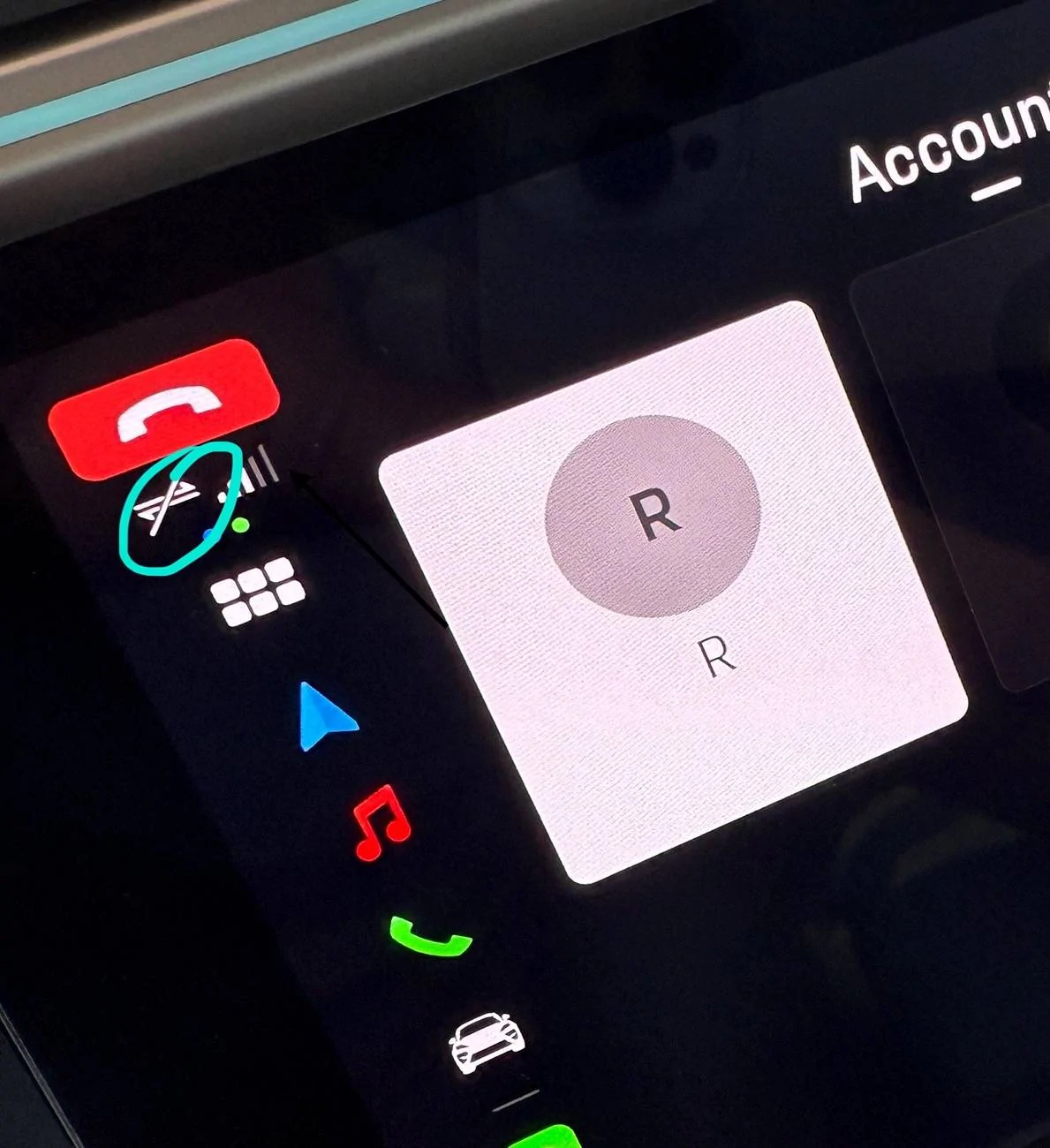 Electric Macan EV Macan EV not maintaining data connection IMG_7606