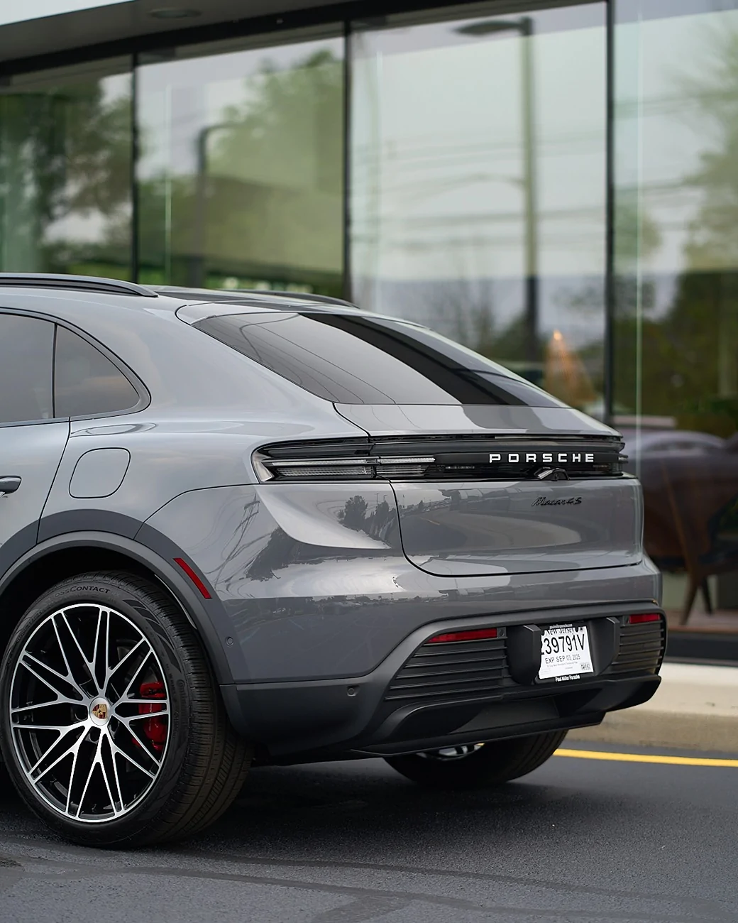 Electric Macan EV Random daily Macan EV photos - post yours! 🤳 CBC06672