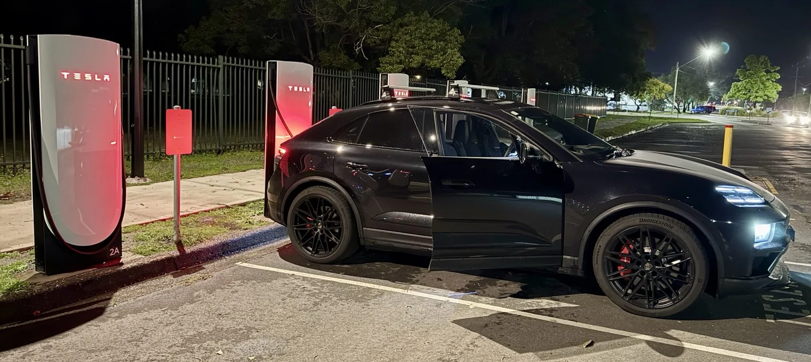 Electric Macan EV High Drama at Public Chargers [Aus] Macan at Teslsupercharger