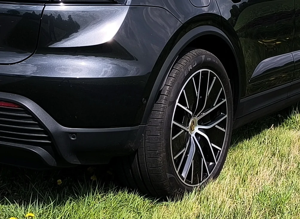 Electric Macan EV Tiny Mud Flap? IMG_20250422_145817a