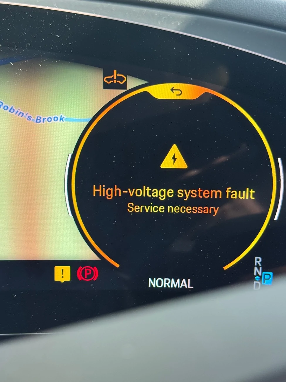 Electric Macan EV Software letting the brand down IMG_8734