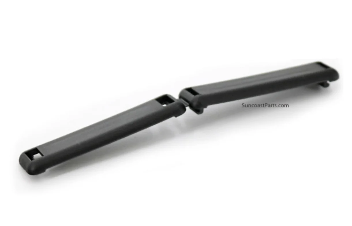 Electric Macan EV Seat Belt Retainer Clip - Front & Rear Screenshot 2025-08-10 at 9.17.02 PM