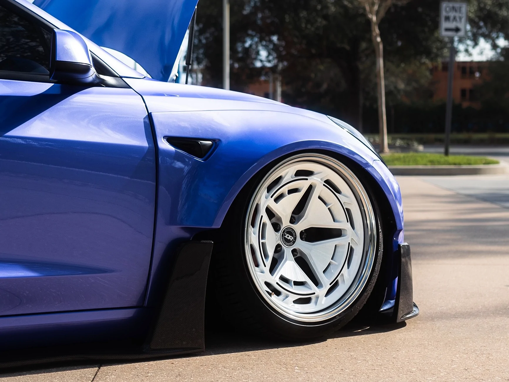 Electric Macan EV Wheel covers for aerodynamics and protection 1000006908