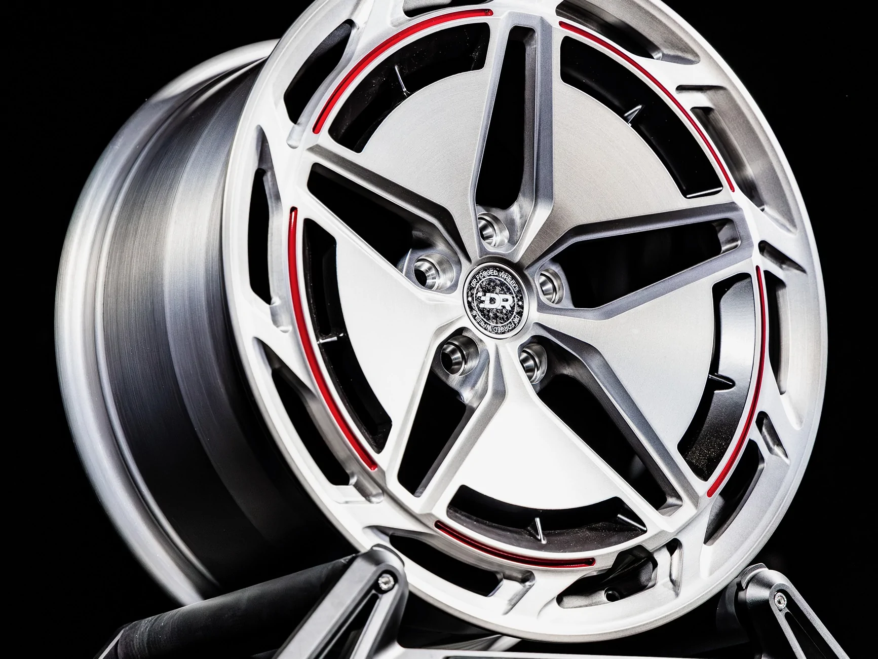 Electric Macan EV Wheel covers for aerodynamics and protection 1000006912