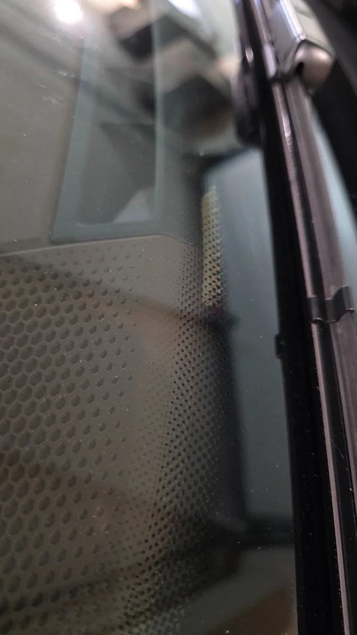 Electric Macan EV Removing passenger dash panel to uncover rattle? 20250824_170315