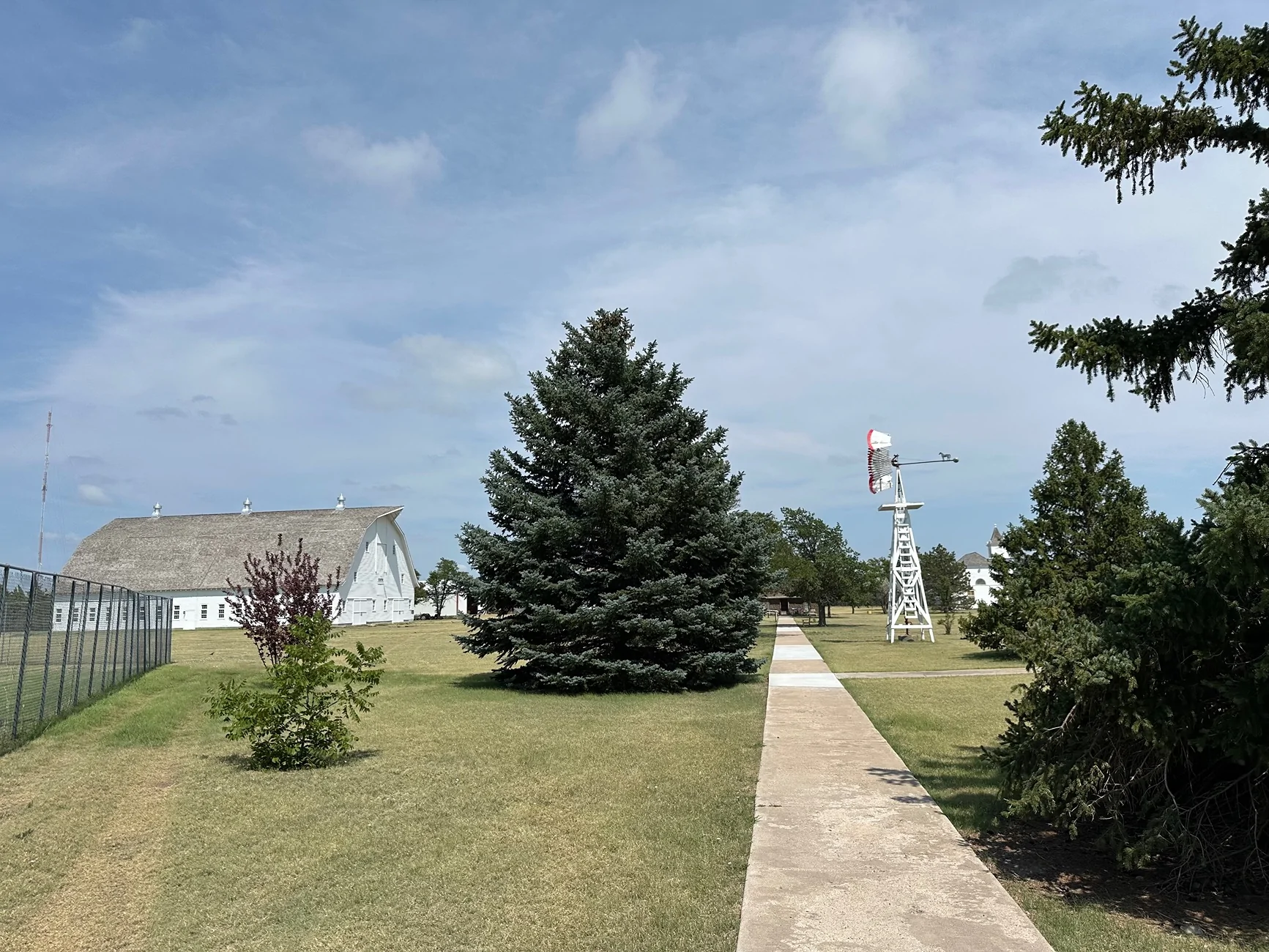 Electric Macan EV First long trip in 4S - Charlotte to Colorado prairie_museum_colby_ks
