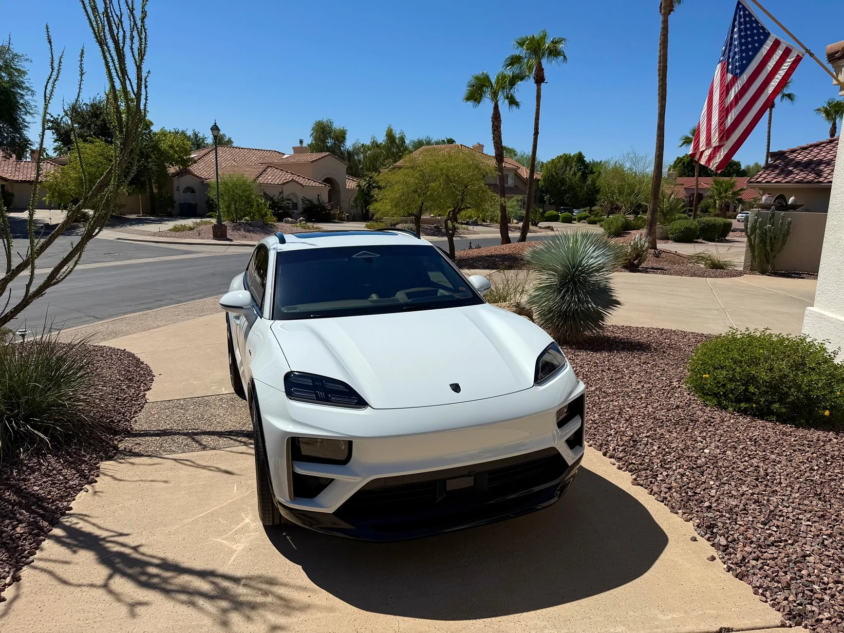 Electric Macan EV Random daily Macan EV photos - post yours! 🤳 IMG_3568