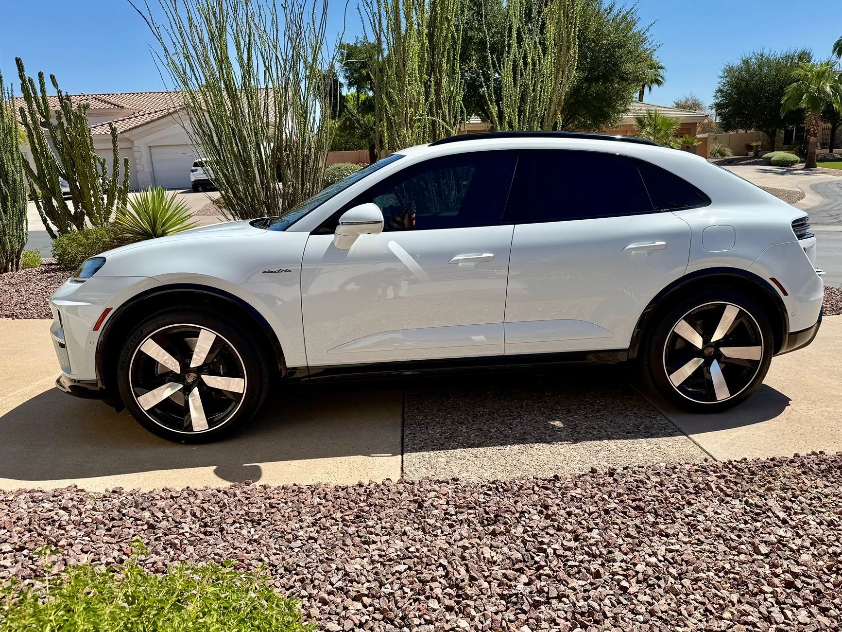 Electric Macan EV Random daily Macan EV photos - post yours! 🤳 IMG_3565