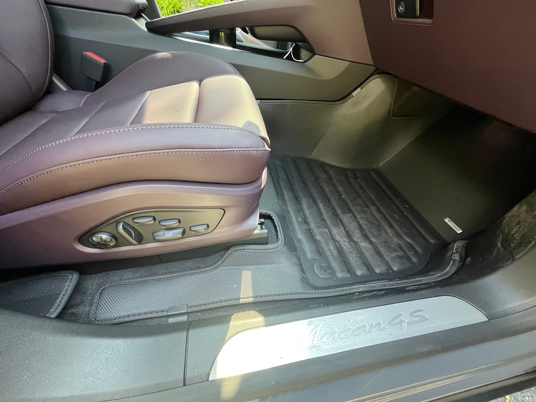 Electric Macan EV All Weather Floor Mats vs Weathertech IMG_8177