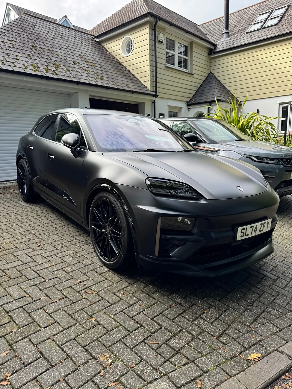 Electric Macan EV Has anyone gotten stealth ppf on 'jet black metallic' macan? IMG_3115