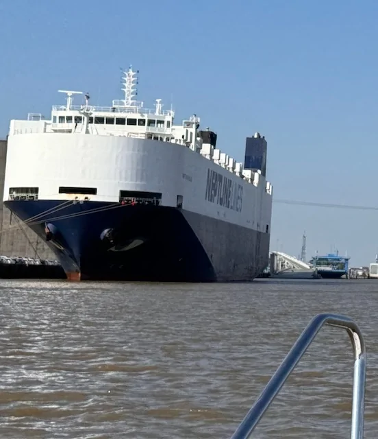 Electric Macan EV 2025 Macan EV Turbo in Speed Yellow (PTS) delivered! IMG_4404