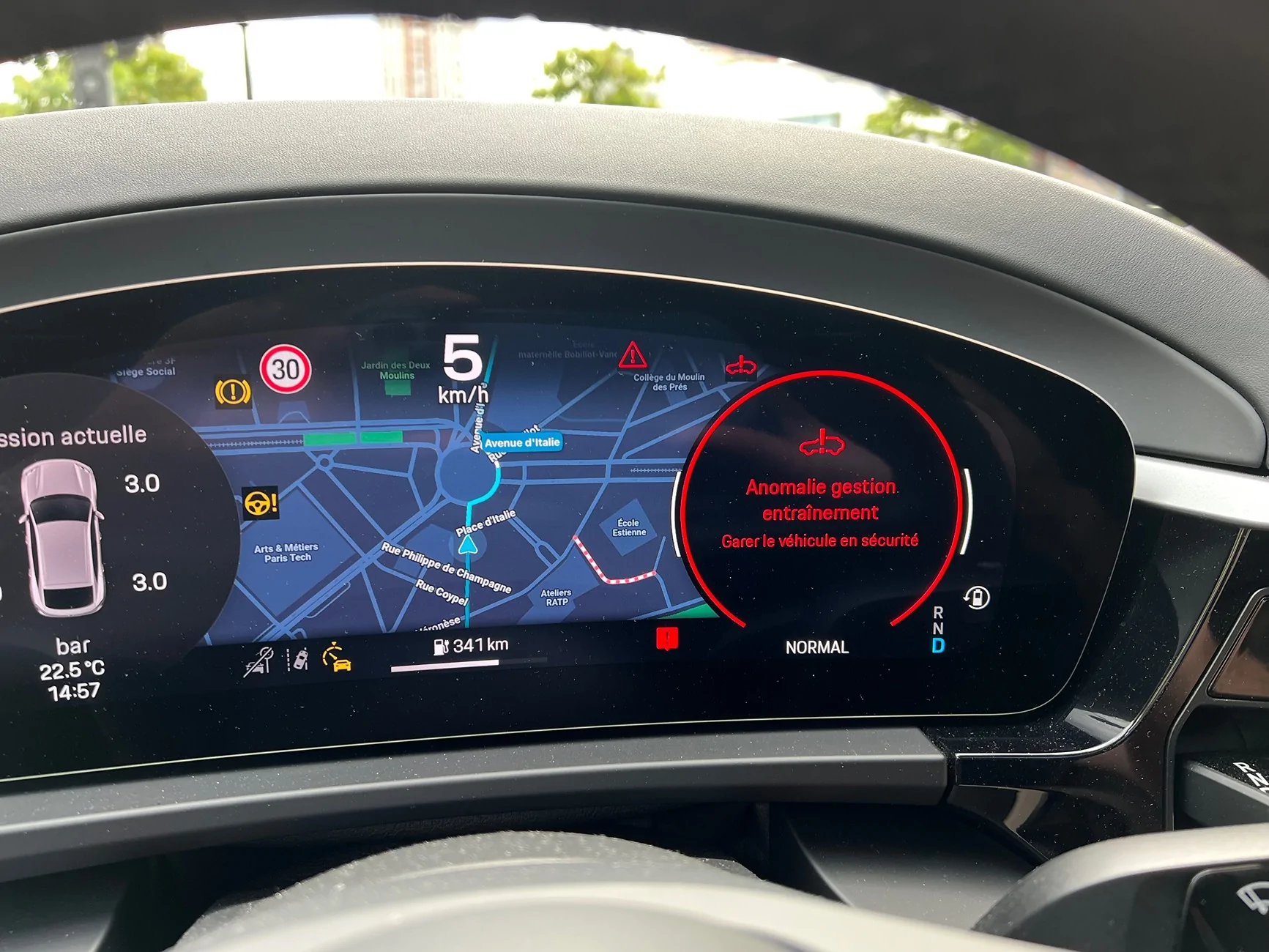 Electric Macan EV Worst 1 year review of the Macan 4 - EVER. 8 months at the dealership for issues. IMG_8169