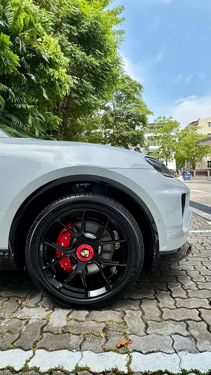 Electric Macan EV Random daily Macan EV photos - post yours! 🤳 FullSizeRender