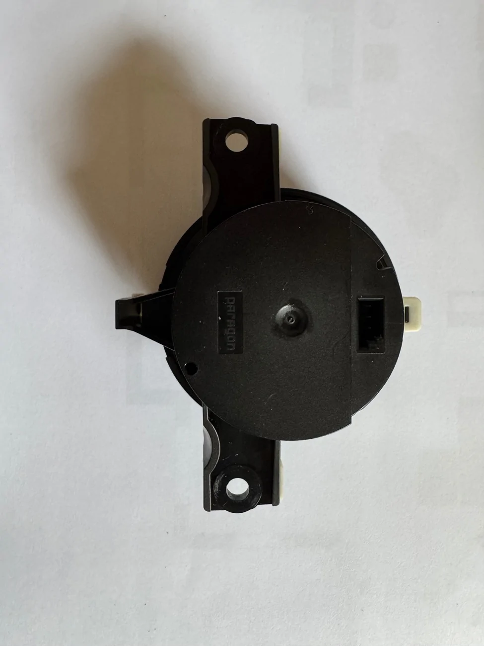 Electric Macan EV Sport Chrono Package with Porsche Design Subsecond Clock IMG_3495