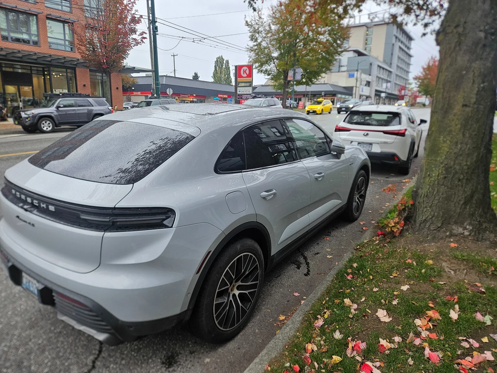 Electric Macan EV 2025 Macan 4S Lease Transfer 20251018_100827