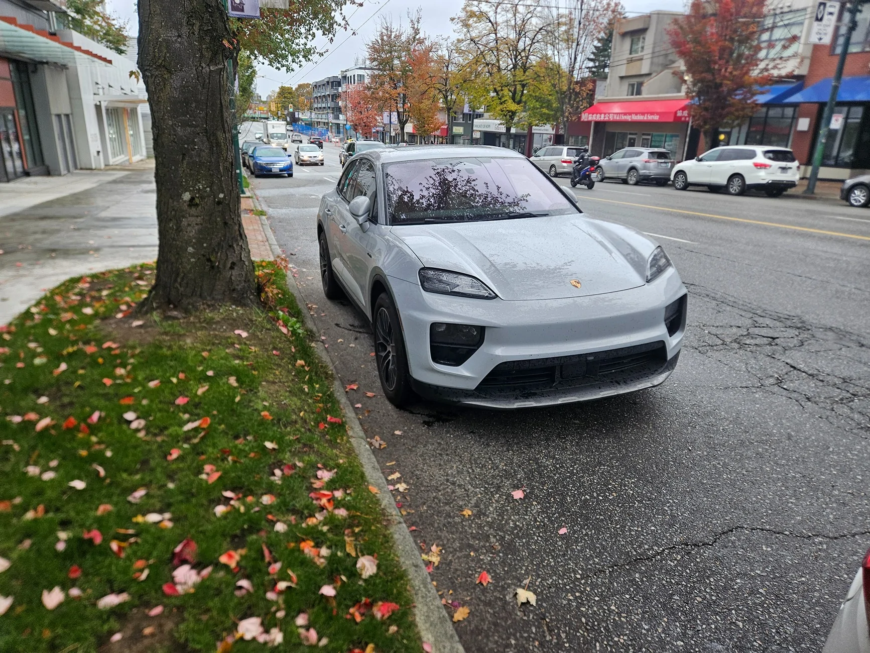 Electric Macan EV 2025 Macan 4S Lease Transfer 20251018_100836