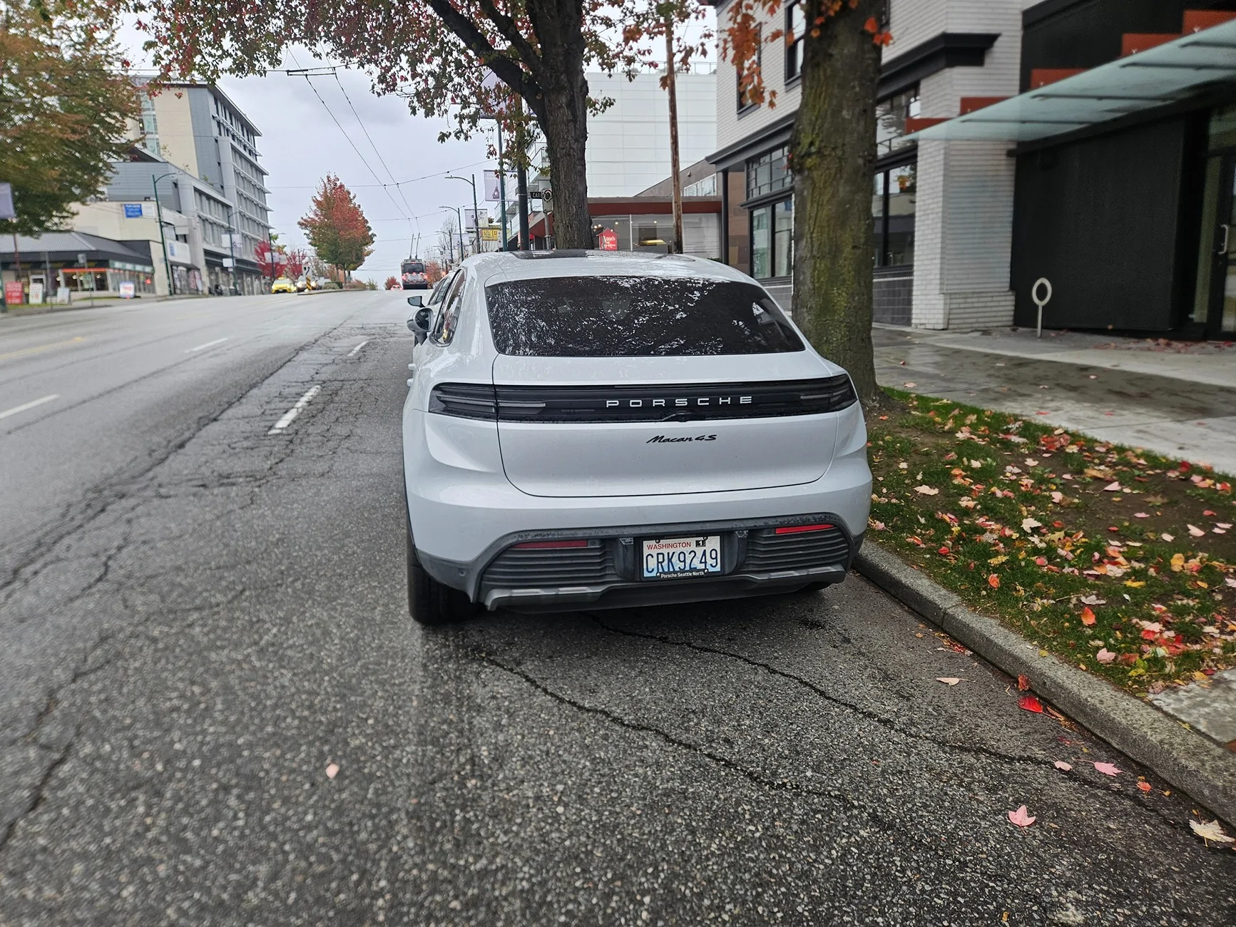 Electric Macan EV 2025 Macan 4S Lease Transfer 20251018_100822