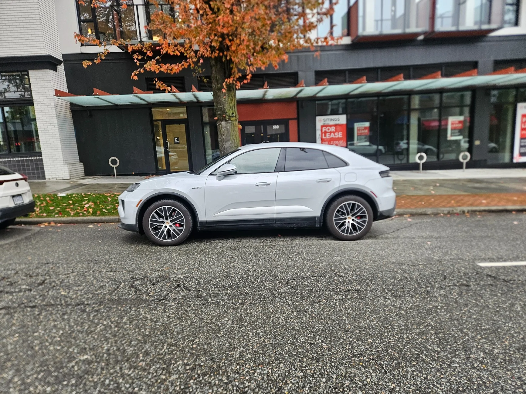 Electric Macan EV 2025 Macan 4S Lease Transfer 20251018_100816
