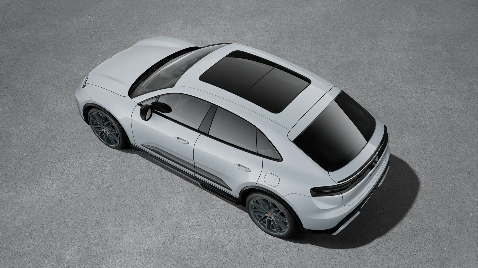 Electric Macan EV Carbon fiber spoiler / lip installed IMG_0318