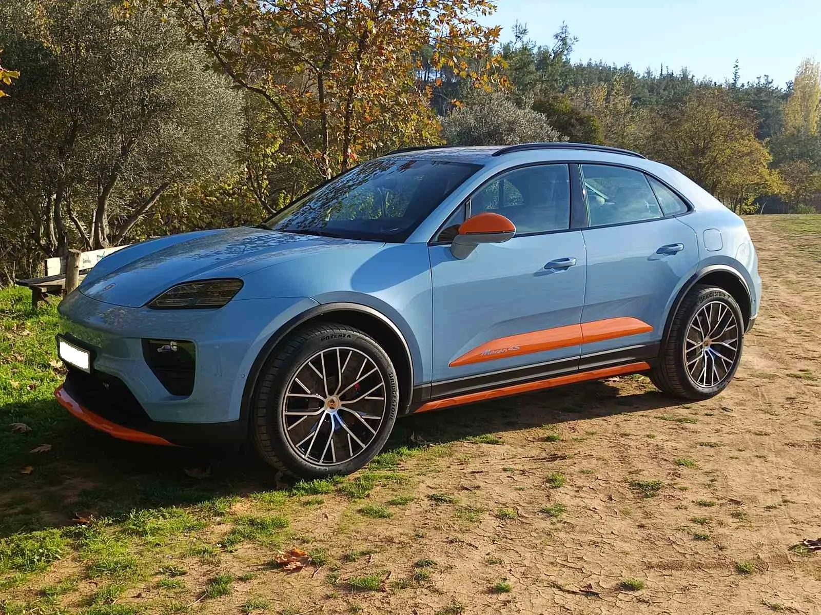 Electric Macan EV FROZEN BLUE Macan EV Photos Thread 2
